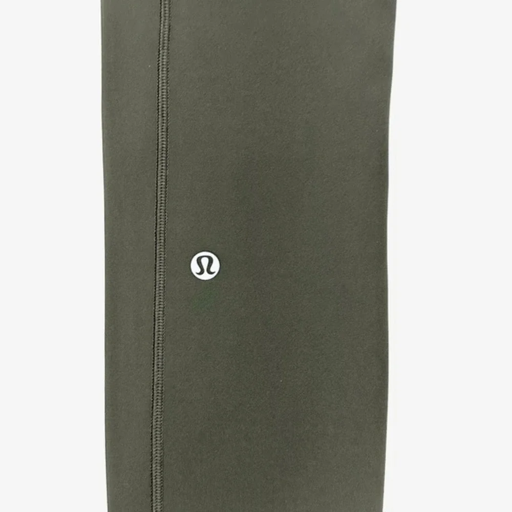 Lululemon Speed Up Tight Full-On Luxtreme 28